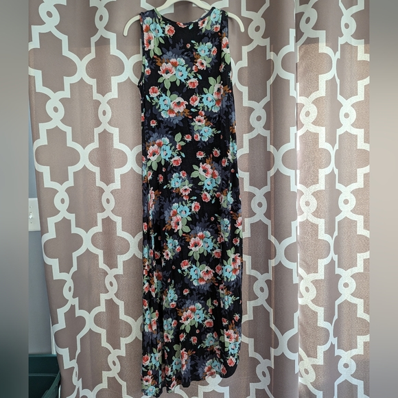 Maternity Dress with adjustable slit - Picture 4 of 5